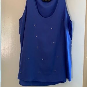Blue triangle mirror sequin top